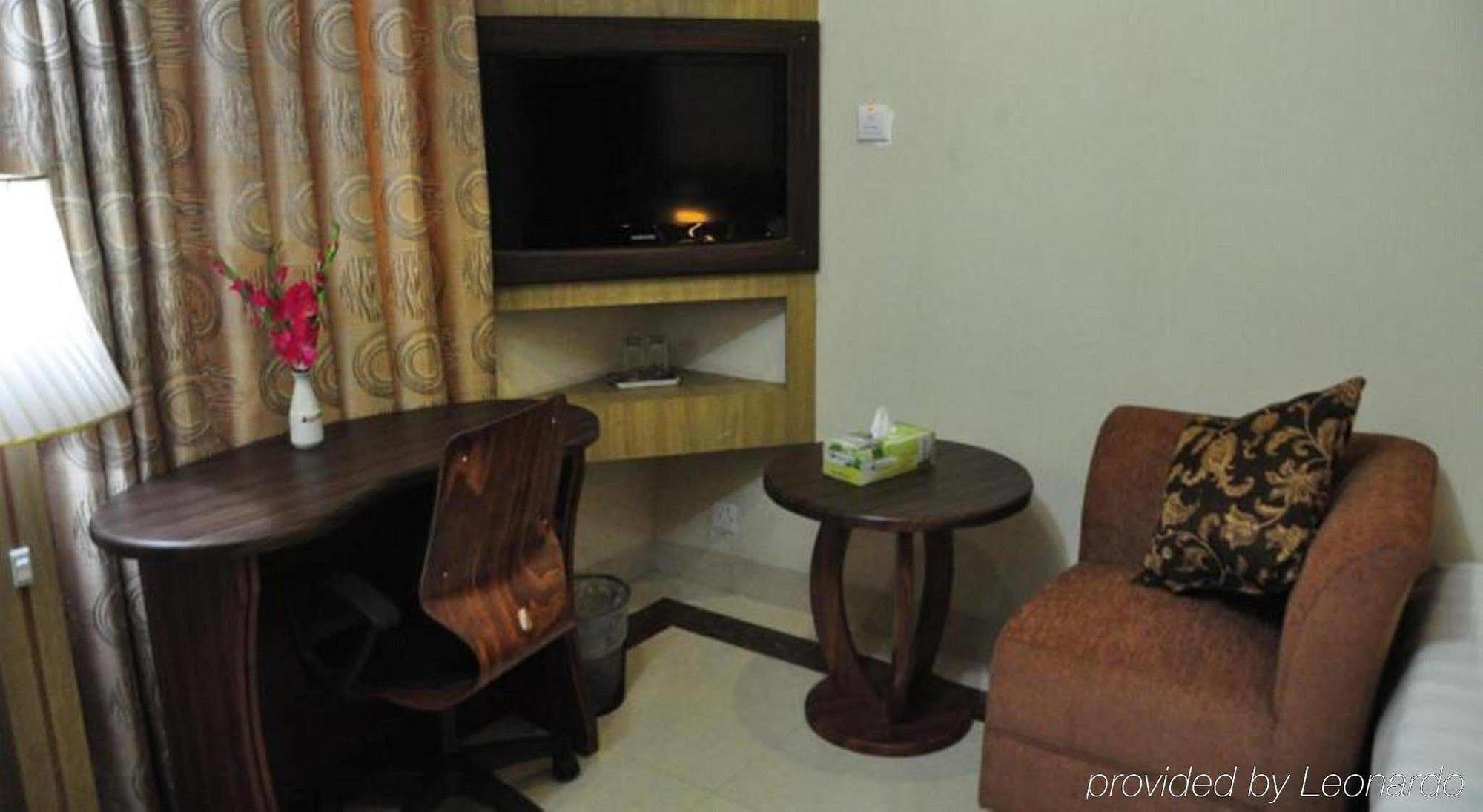 Marino Hotel - Best Near Airport Dhaka Zewnętrze zdjęcie